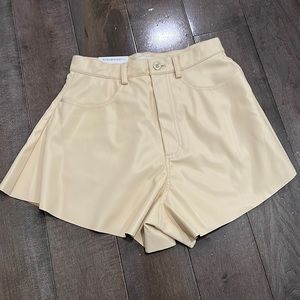 WEWOREWHAT leather shorts never worn! Size 27